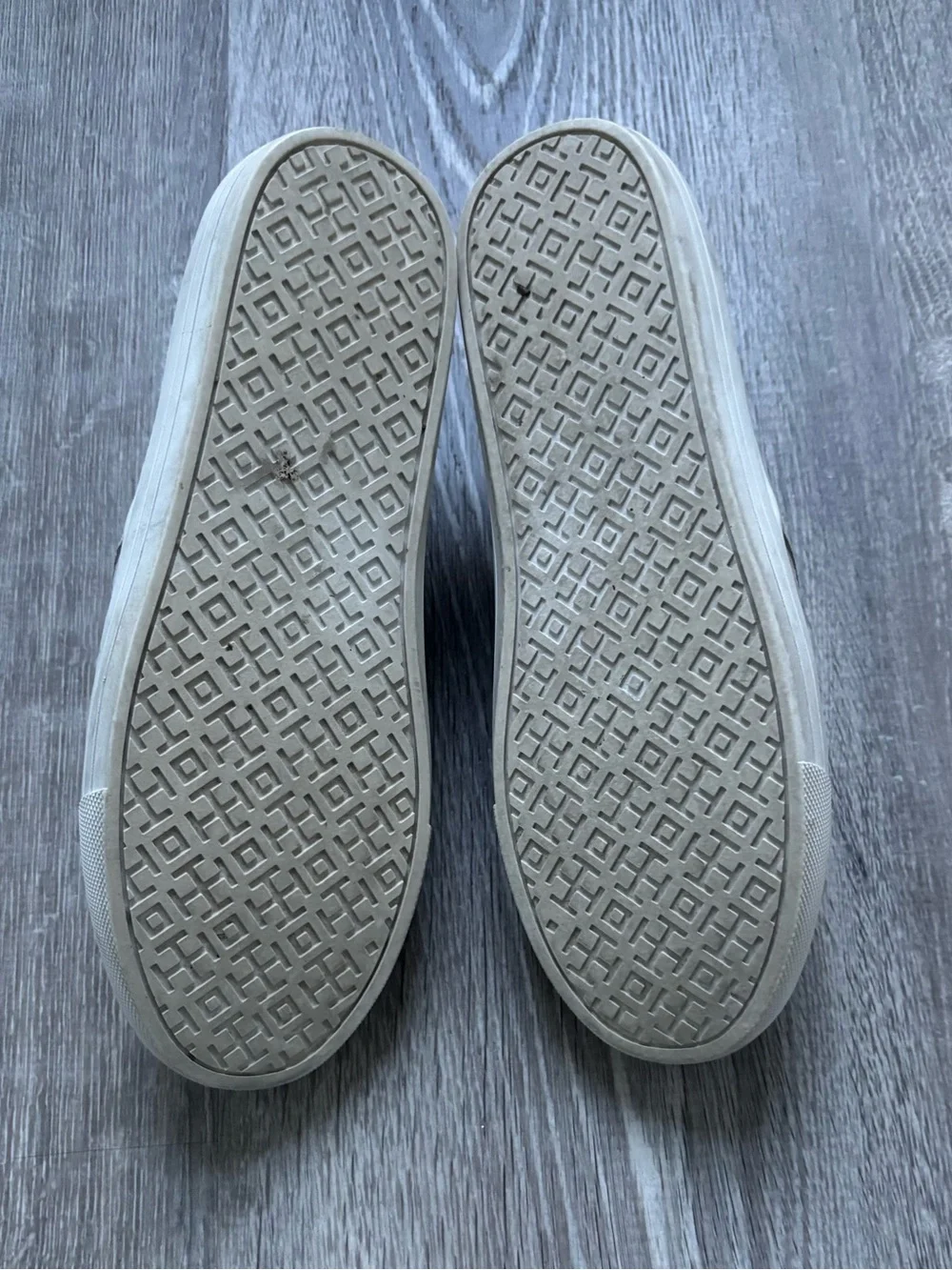 Tory Burch Women’s Jesse Suede Slip-On Loafers Size 5.5